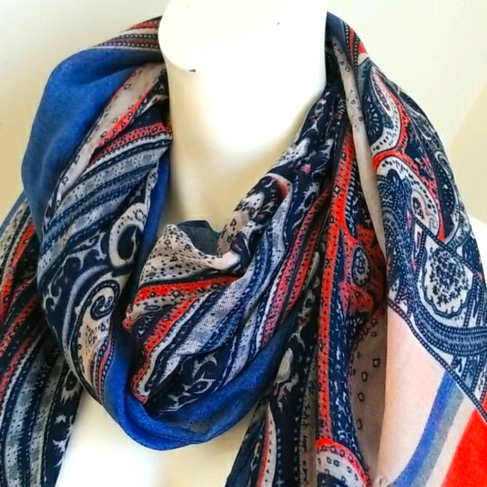 Gold Coast Large Paisley blues & white scarf/wrap